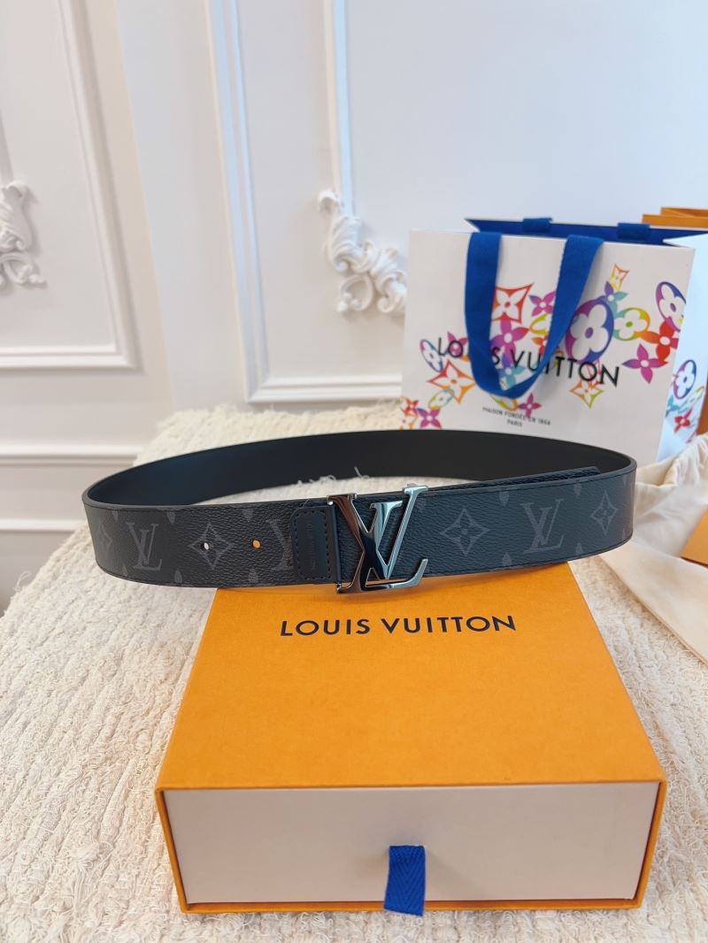l0vis Vvtt0n belts